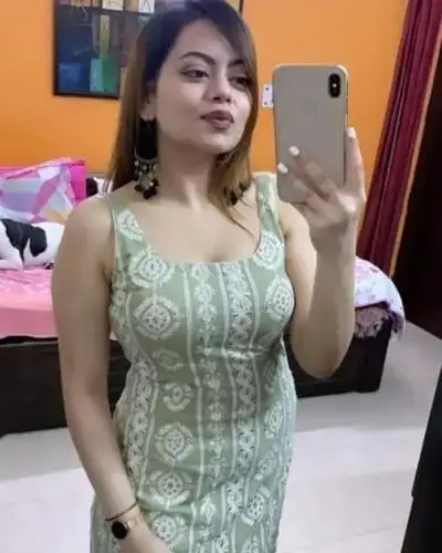 Call Girl in Mungaoli